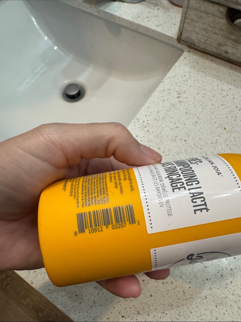 Sol de Janeiro Yellow Milky Leave-In Conditioner Spray - Picture 2 of 3